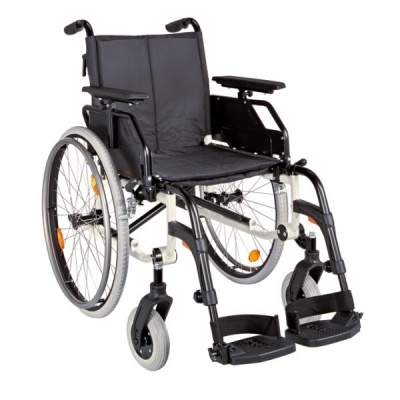Кресло-коляска Titan Caneo E - купить по специальной цене